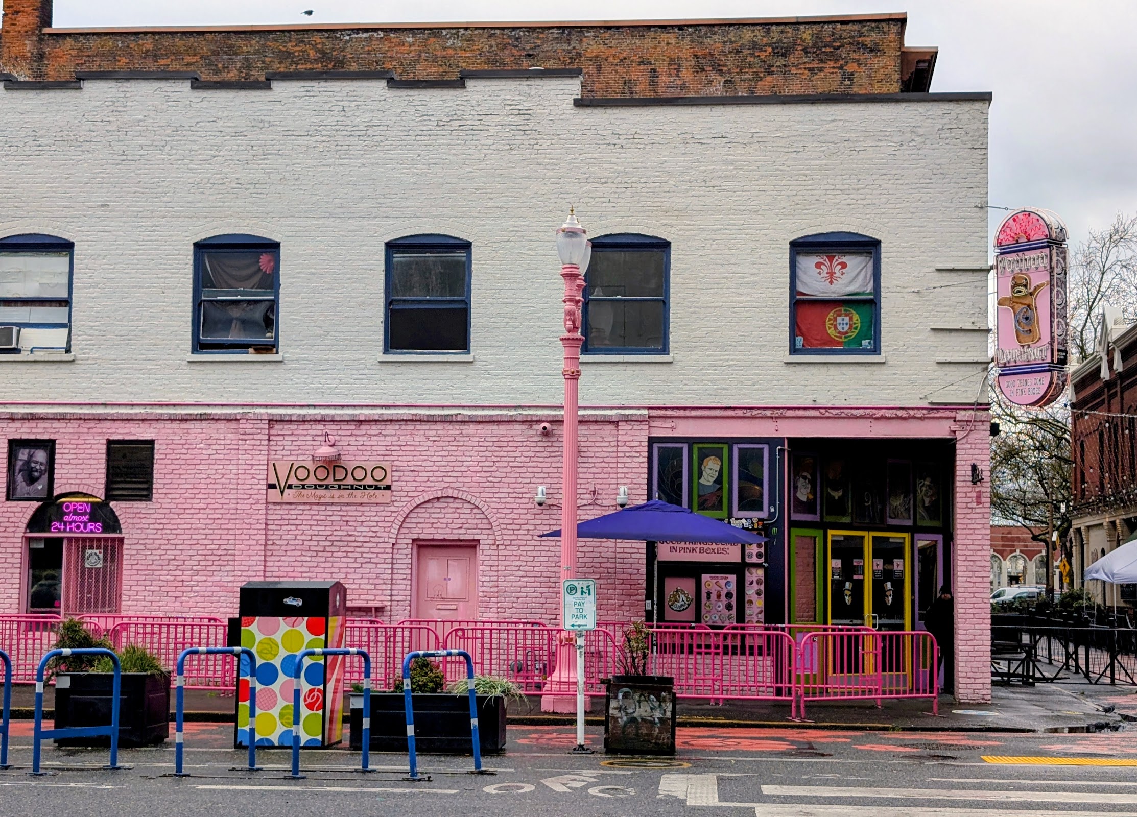 Voodoo Doughnut - Old Town photo 4