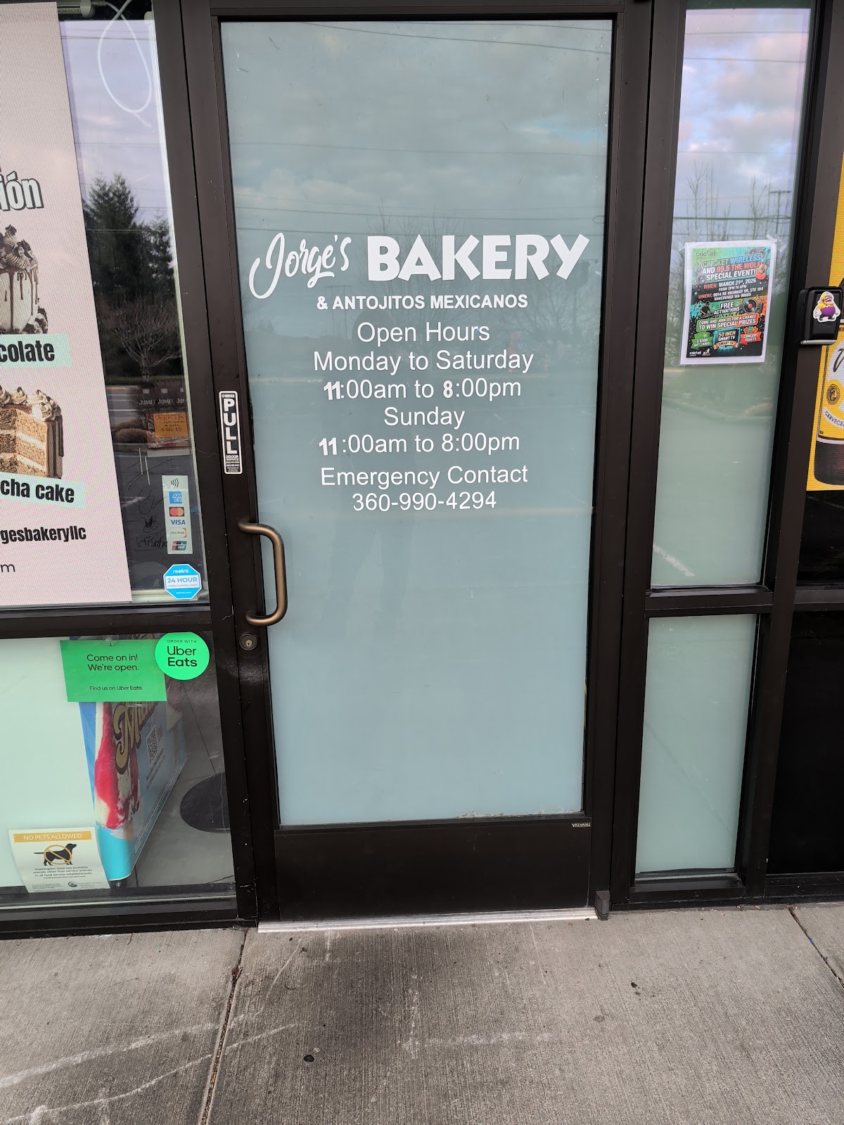 Jorges Bakery photo 2