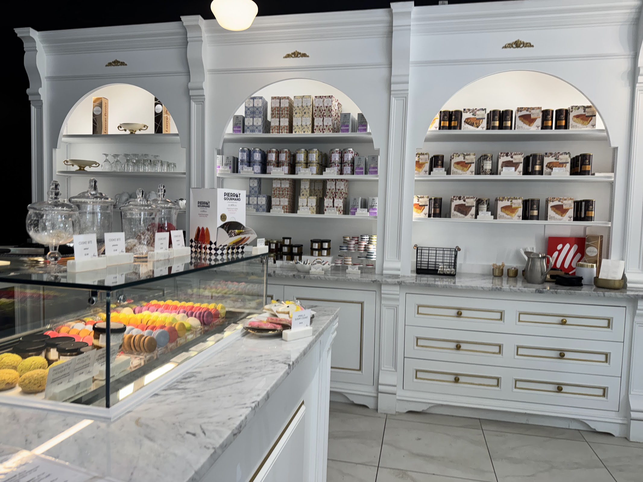 Artisserie Fine Bakery photo 4