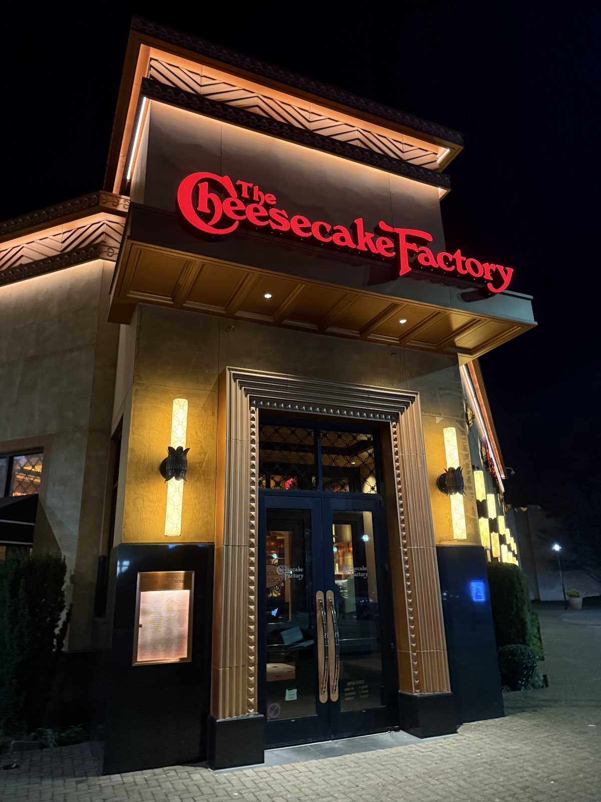 The Cheesecake Factory - Happy Valley