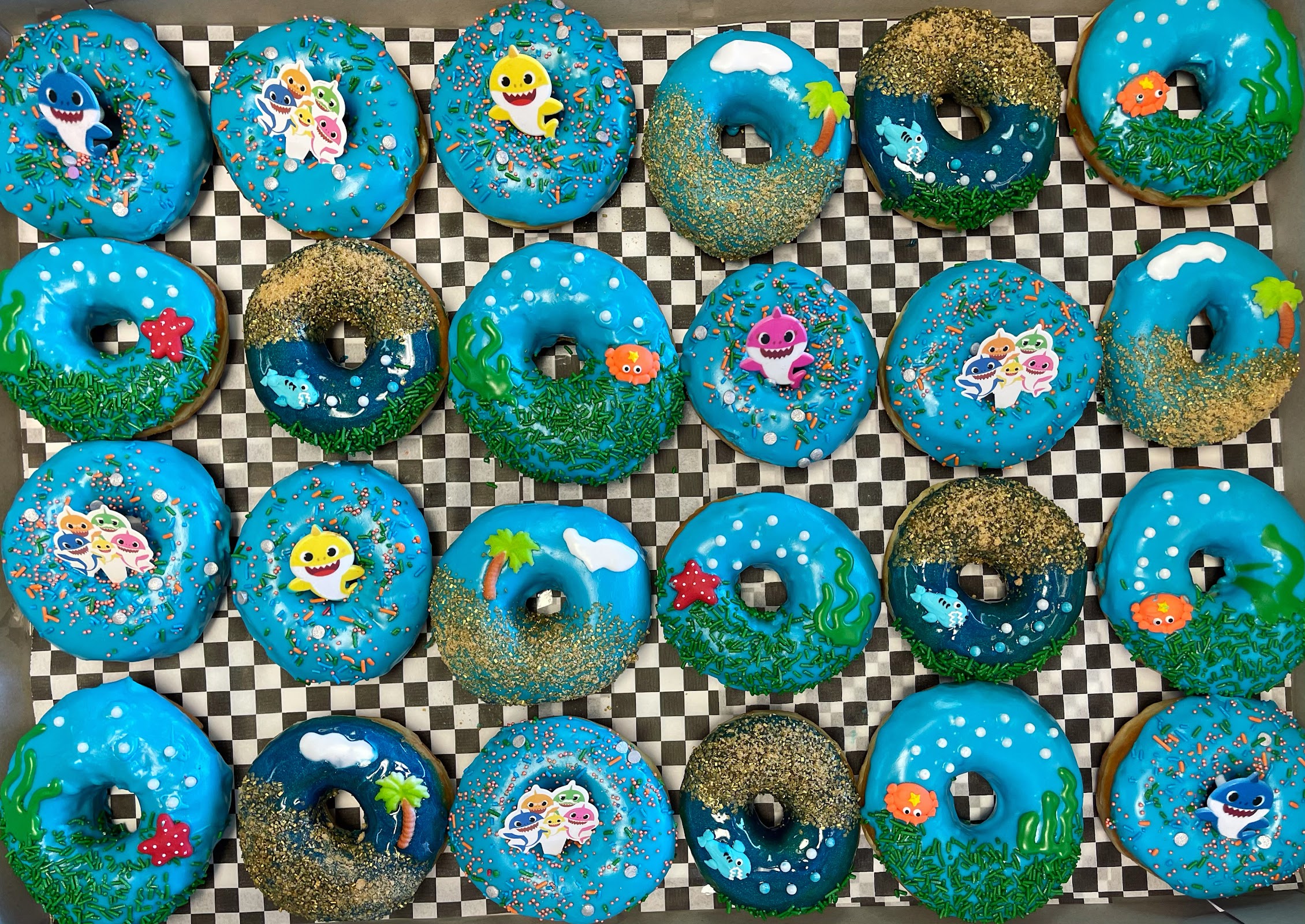Tonallis Doughnuts & Cream photo 4
