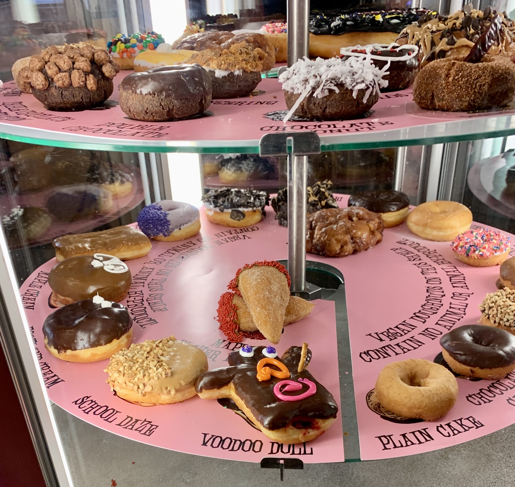 Voodoo Doughnut - NE Davis photo 4