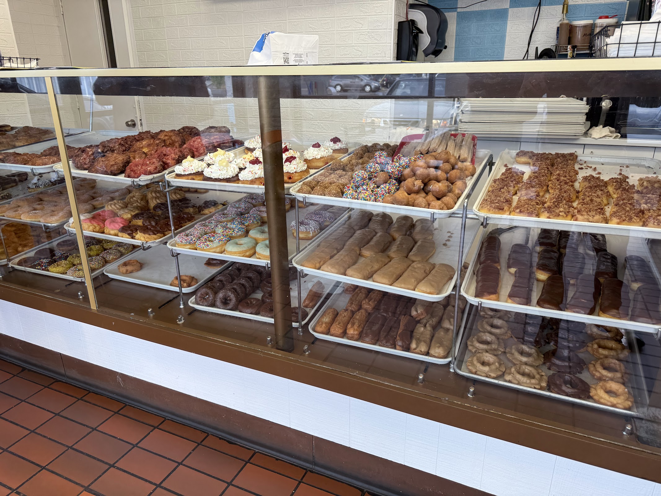 Heavenly Donuts - 102nd photo 3