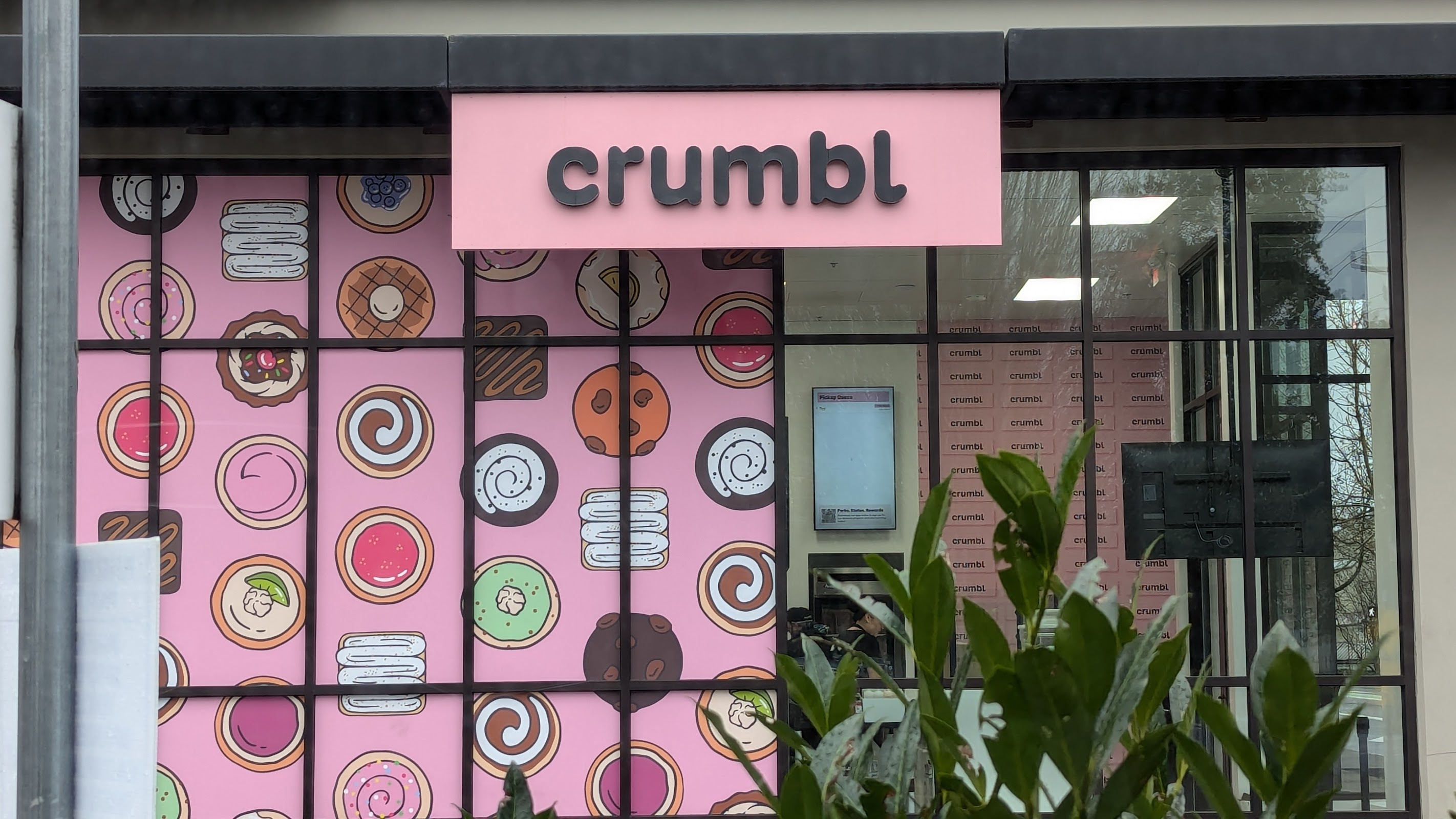 Crumbl Cookies - Eliot photo 4